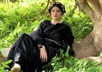 هاجر لبهيوي فنانة مغربية اختارت طريق “خربوشة ”  الذي اوصلها الى النجاح