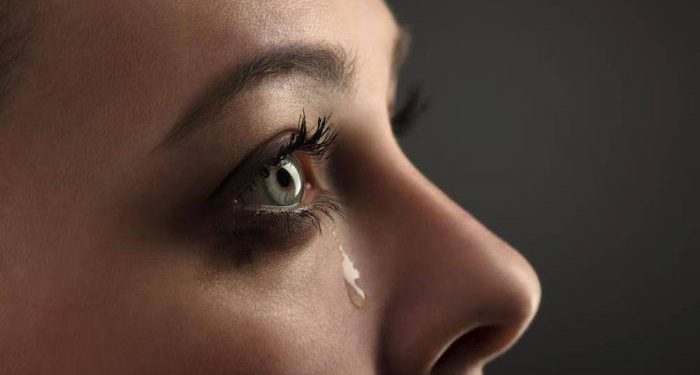 فوائد الدموع