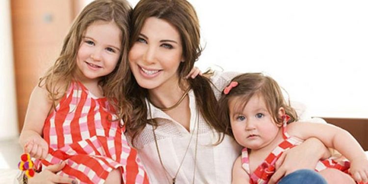 من أكثر بنات نانسي عجرم شبها بها ؟