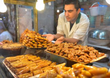 "شعبانة" تقليد اجتماعي وتحضير روحاني لرمضان