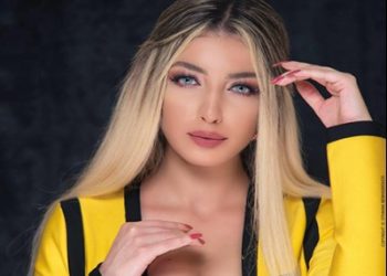 رجوى الساهلي تكشف عن جنس جنينها