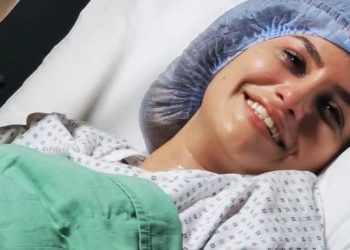 سلمى صلاح الدين تفجرها…ماما تخلات علينا  وحنا 3 بنات صغار