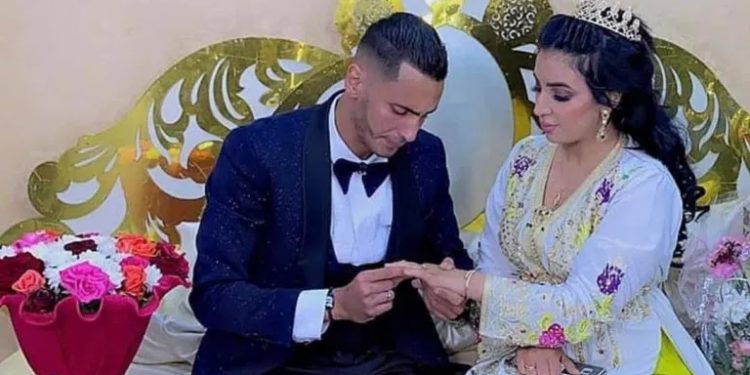 نزار يغني “بنت الخميسات” على ندى حاسي