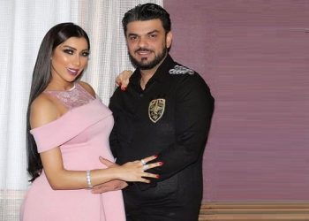 بهذه الطريقة عايد محمد الترك زوجته دنيا بطمة في عيد ميلادها (صورة)