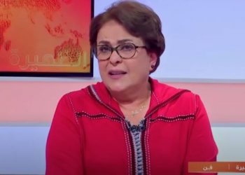 اللقطة التي أبكت الفنانة القديرة “خديجة أسد”