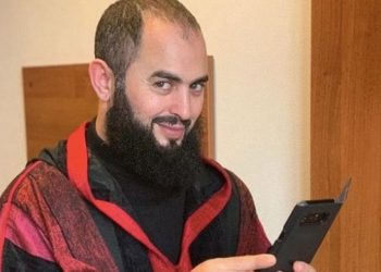 الشيخ رضوان بن عبد السلام: “السكنى مع عائلة الزوج دمار شامل خصوصا ملي كيكون الزوج ضعيف الشخصية”