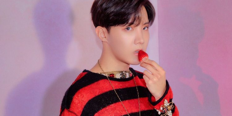 Hope عضو فريق BTS يفشل في خداع متابعيه