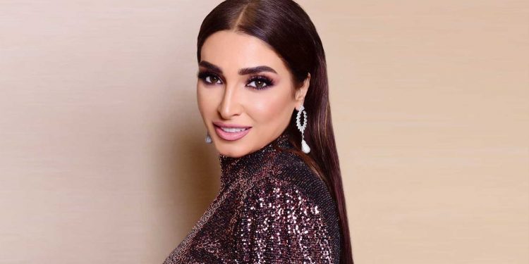 إصابة خطيرة تشوه وجه الفنانة روجينا (صورة)