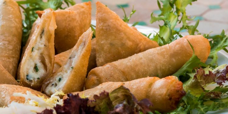 وصفات رمضان.. بريوات بالبطاطس المسلوقة سريعة التحضير