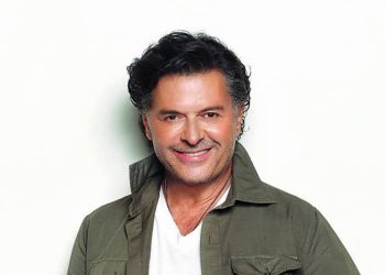 راغب علامة يرد على منتقديه بصورة “حمار”