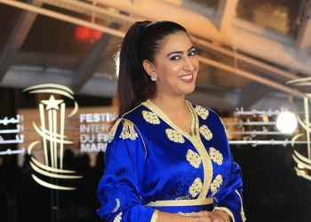 النشطاء يطلقون لقب “أفضل ممثلة لهذا العام” على بوتازوت