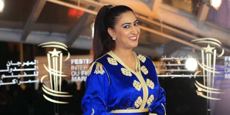النشطاء يطلقون لقب “أفضل ممثلة لهذا العام” على بوتازوت