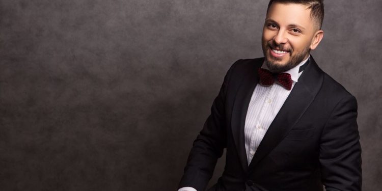 حاتم عمور يستعد لطرح أغنيته الجديدة بعنوان “أحلى إبداع”