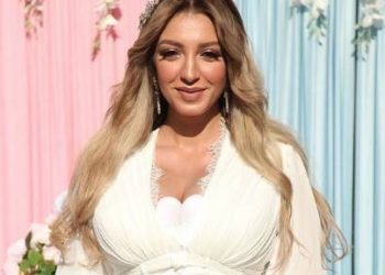 رجوى الساهلي تضع مولودها الأول “أريان”