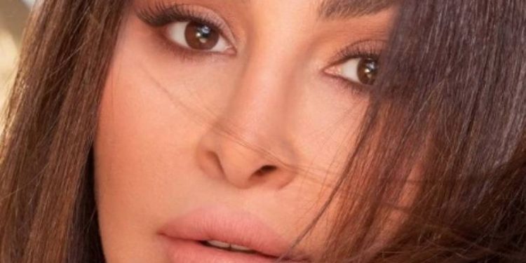 إليسا تشعل مواقع التواصل الاجتماعي في آخر ظهور لها