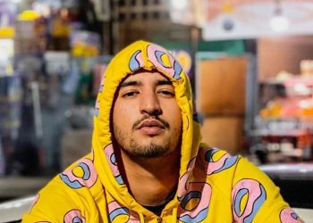 “مستر كريزي” في قلب “فضيحة أخلاقية” بسبب صورة