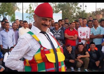 لمسيح  واصدقاؤه يعودون الى “جامع الفنا “