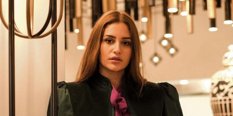 بطلة مسلسل “سلمات أبو البنات” ترد على رسالة غريبة من متابعاتها٠٠”منبغيكش تحسديني”