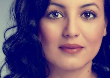 حقائق عن سناء عكرود لأول مرة: “أنا ماشي اجتماعية ونقدر نغبر بلا مانعلم..عايشة بالبركة”