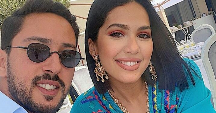 رفقة زوجها..منال بنشليخة من جديد تخطف أنظار متابعيها
