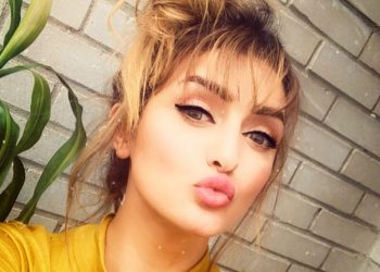 رجوى الساهلي تدخل خط علاقة نرجس الحلاق رفقة المهدي فولان٠٠(صورة)