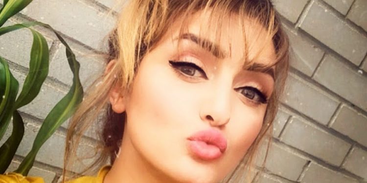 رجوى الساهلي تدخل خط علاقة نرجس الحلاق رفقة المهدي فولان٠٠(صورة)