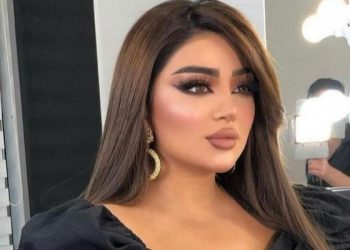 مذيع يطلب من ملكة جمال إزالة الماكياج على المباشر و الأخيرة تقبل..الصدمة (فيديو)