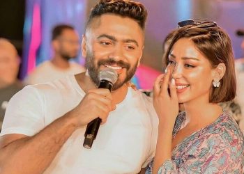 بالصور٠٠الفنانة بسمة بوسيل تفاجأ زوجها أمام الملأ بهذه الطريقة