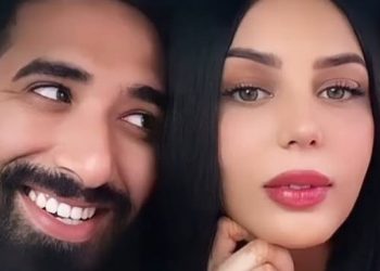 بالصورة٠٠ لماذا زوج إحدى المدونات المغربيات يصفها بالمعادلة الصعبة ؟