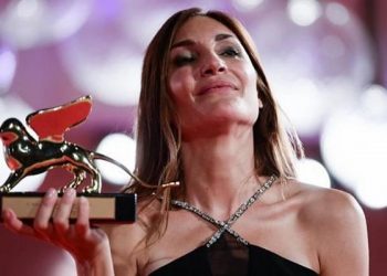 أودري ديوان تفوز بالأسد الذهبي عن فيلمها “ليفنمان”