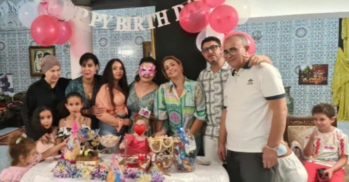 بالصور٠٠لطيفة رأفت لإبنتها في يوم عيد ميلادها:” أتمنى من الله أ يطول عمري لكي أراك في أعلى المراتب”