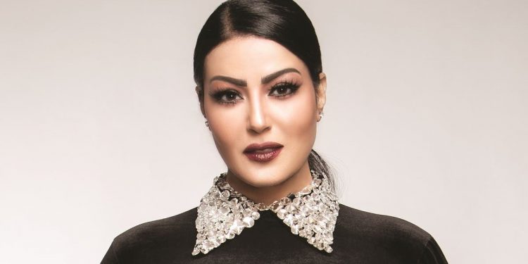 فنانة عربية تثير الجدل وتطالب ب”رخصة وامتحان” قبل الإنجاب