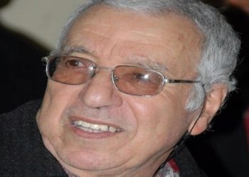 “ديوان الأغاني” كتاب يرصد إبداع التجربة الشعرية للفنان حمادي التونسي