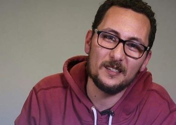 إعلامي مغربي يكشف المستور حول قضية التحرش بطنجة “حتى الجثث تم إخراجها من القبور”
