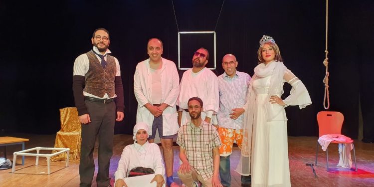 عرض المسرحية المغربية “ستة في ستة ” في مهرجان صيف الزرقاء