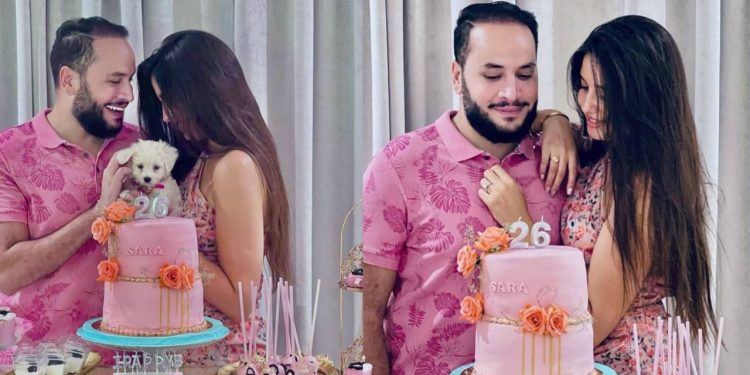 بالفيديو٠٠عبد الله أبو جاد يتعرض لهجوم شنيع بسبب فيديوهات رومانسية رفقة زوجته سارة