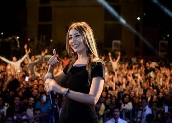 جنات :علمت بوجود الجمهور المغربي من الصلاة على سيدنا رسول الله