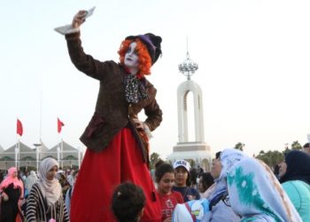 مهرجان دولي لفنون الشارع بالعيون