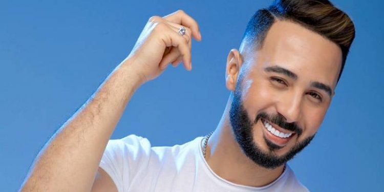 بالفيديو٠٠معجبة تعترف بحبها لبدر سلطان:”6 سنين وأنا كنبغيك، كنتخيل راسي مزوجة بيك”