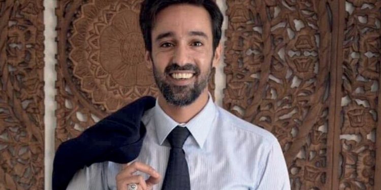 جاد شكيف ممثل مغربي وجد مشنوقا بشقته بالمحمدية