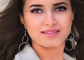 بالصورة٠٠جيهان كيداري تتهم مجهولا بمراقبتها
