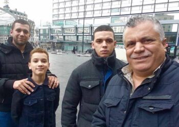 اغنية “راب” لنجل الخياري تكشف مشاكل الشباب من قلب الدار البيضاء