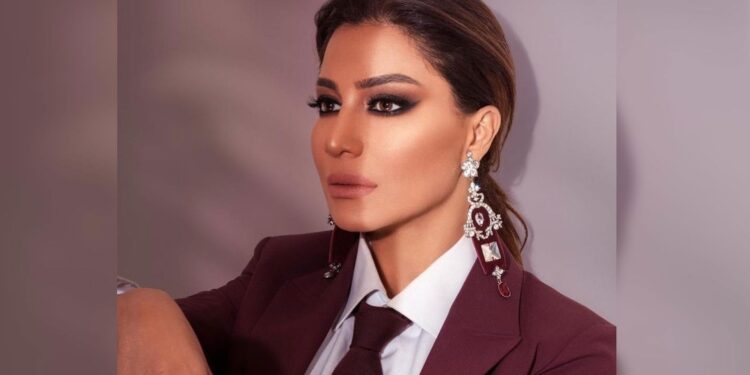 إعلامية مصرية تسعى للصلح بين شرين وحسام الحبيب..وهذه رسالتها