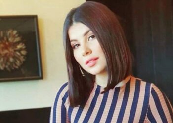 بعد وفاة والدها٠٠فنانة مغربية تحن لوالدها بهذه الطريقة: “حياتي مبقاش ليها معنى”