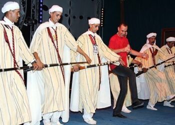 الركادة والعلاوي والمنكوشي في مهرجان الفنون الشعبية الشرقية
