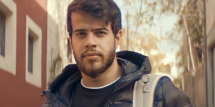 فنان عربي يعلن اعتزاله الغناء: “وجودنا في الحياة لإرضاء الله”