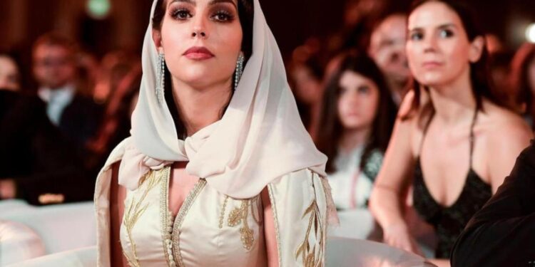 حبيبة رونالدو تشكر المغاربة بعدما اوصلوها الى الصدارة