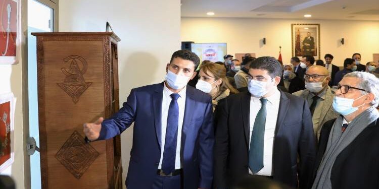 بنسعيد يفتتح معرضا فنيا بمناسبة حلول السنة الأمازيغية الجديدة 2972