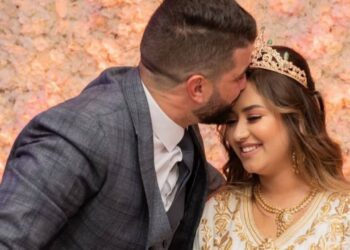 حمزة الفيلالي يطلب من المغاربة احترام زوجته: “هي معندها حتى ذنب٠٠ممسؤولاش على الماضي ديالي”
