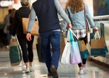 الماركات الفاخرة تسجل مبيعات وأرباحا  خيالية رغم كوفيد